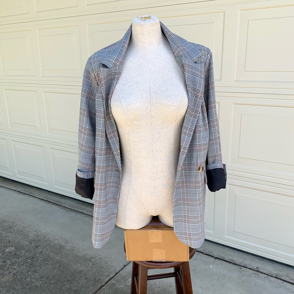 bohme over-sized plaid blazer - women’s light gray plaid blazer (runs large)